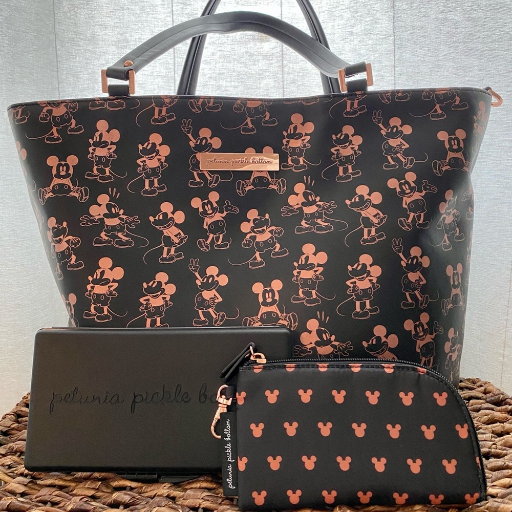 Petunia Picklebottom x Disney